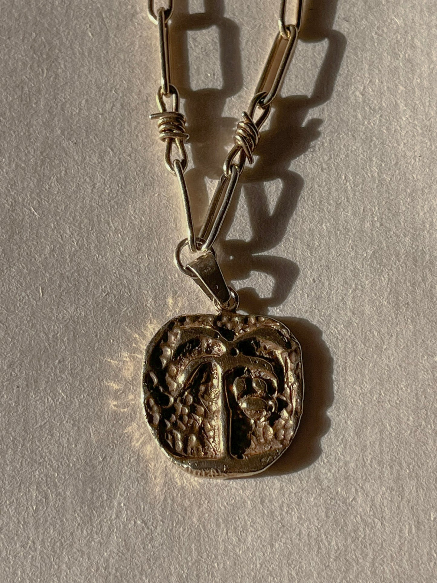 Palmerita necklace