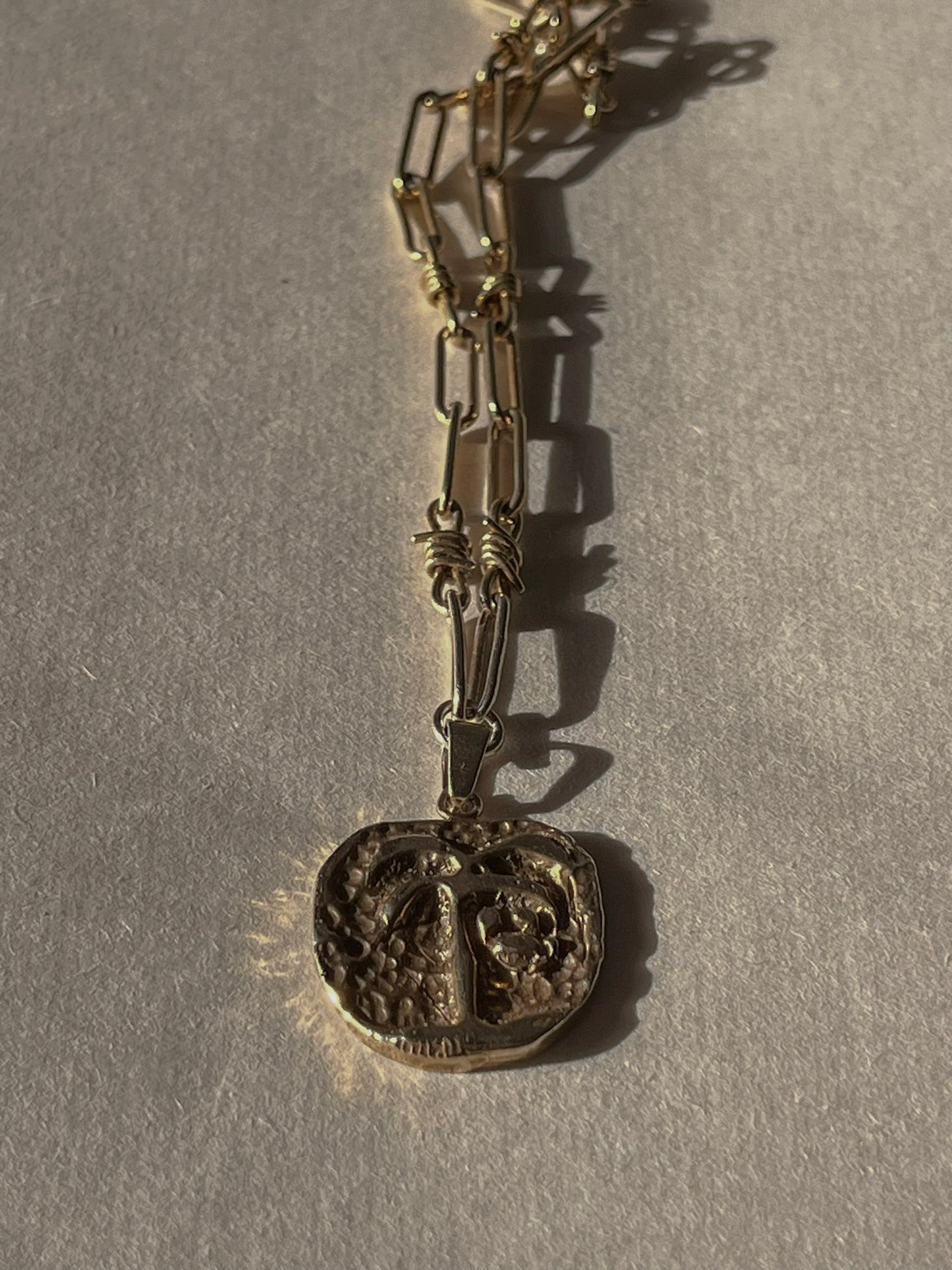 Palmerita necklace