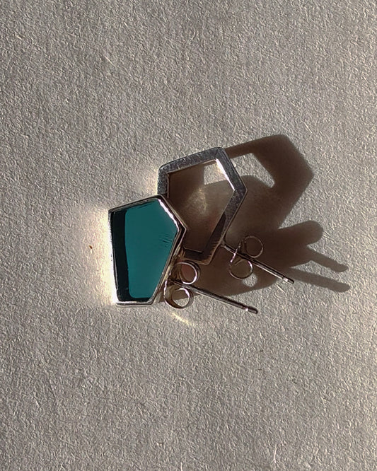 Dichromatic glass earrings