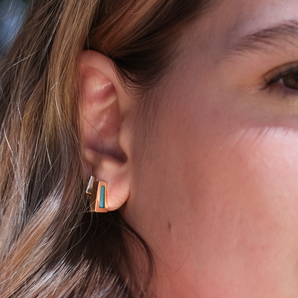 Dichromatic glass earrings